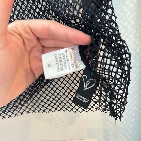 NWT Windsor Edgy Rhinestone Fishnet Top - Picture 6 of 6